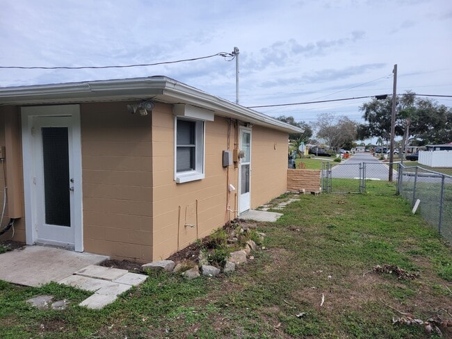 Photo - 11172 104th St