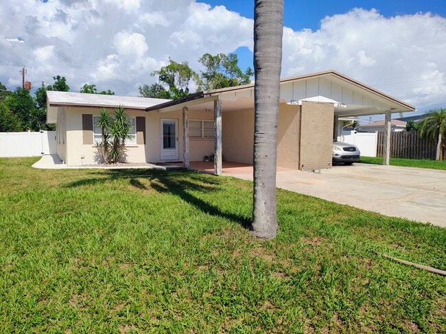 Building Photo - 4325 80th St W Rental