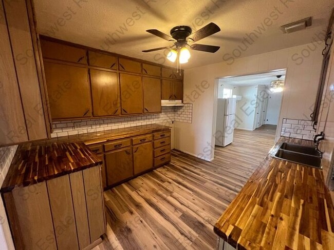 Photo - Beautiful Newly Renovated 3 Bedroom 2 Bath...