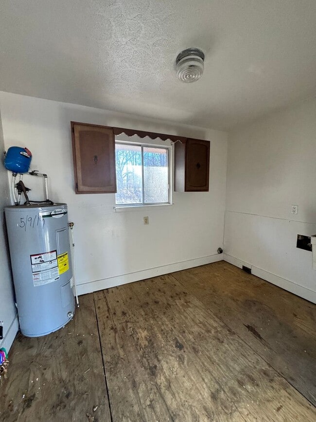 Photo - 2/1 Duplex in Cleveland County, NC