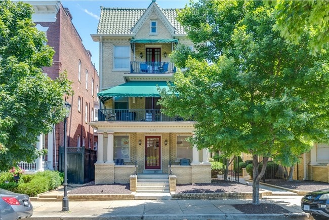 Photo - Countess Court Apartments