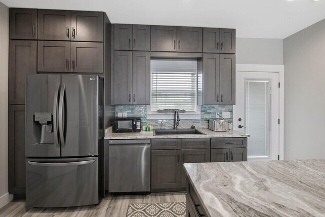 Photo - 486 Beatrice Point Rd