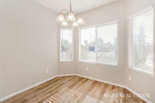 7478 W Mission View Pl