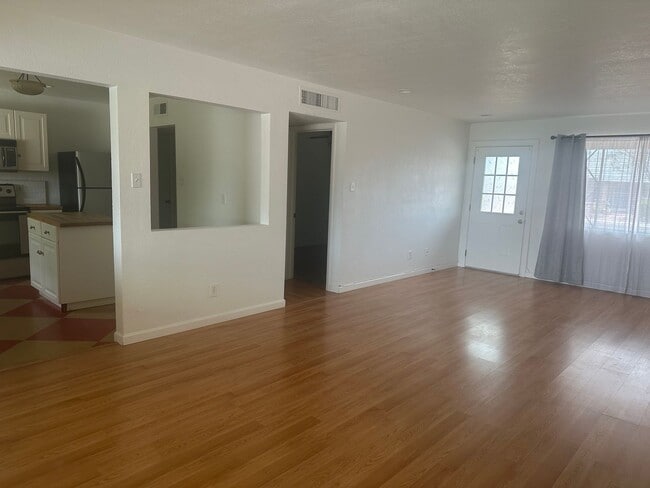 Photo - Scottsdale home ready for move in!!