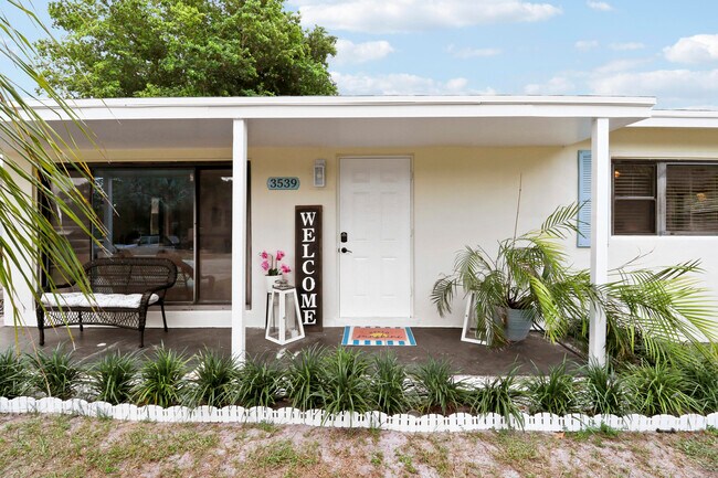 Photo - 3539 Everglades Rd