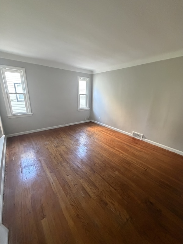 Photo - 18424 Maple Heights Blvd