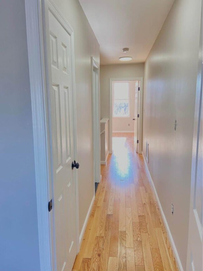 Photo - 2512 E Fayette St