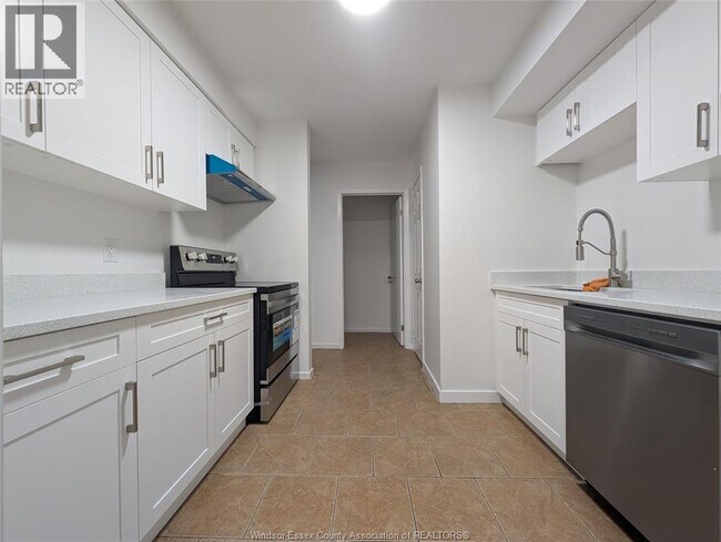 Photo - 2983 Meadowbrook Ln