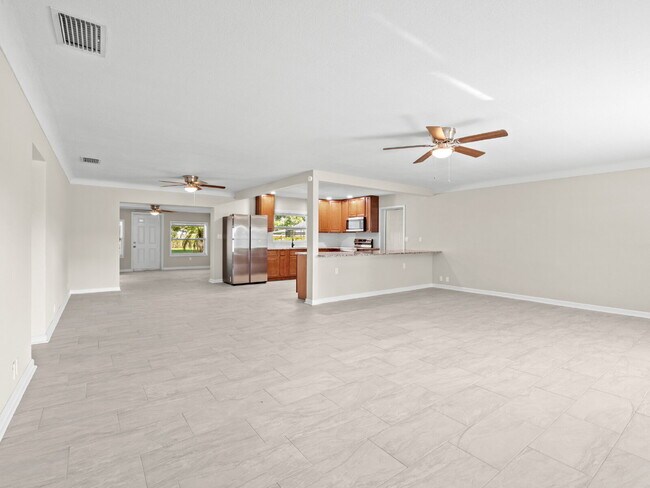 Photo - 3-bedroom, 2-bathroom pool home
