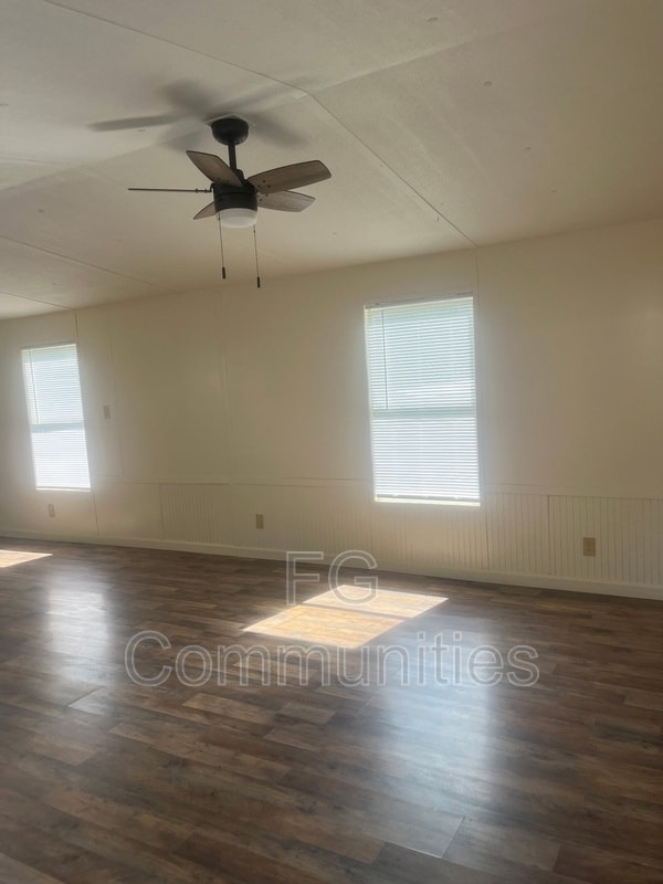 Photo - 123 Jamie Rd