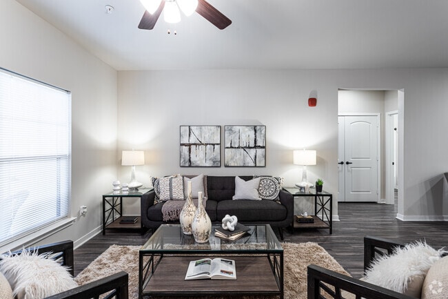 Chesterfield (B1): 2 Bedrooms, 2 Bathrooms, and 1283 sqft