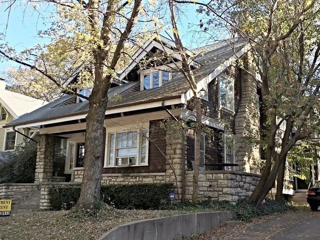 Photo - 3631 Pennsylvania Ave Unit 2