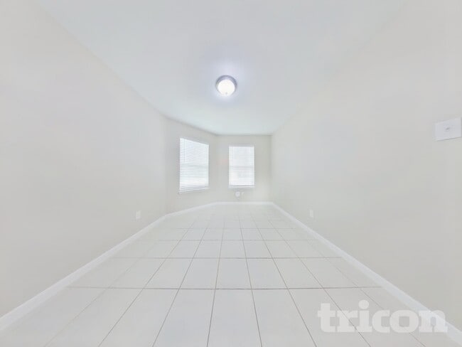 Photo - 424 Palomino Stand Dr