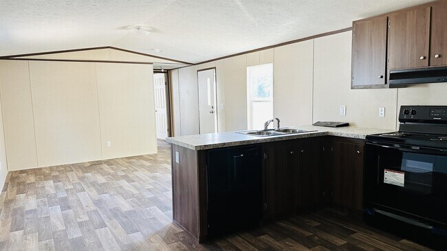 Photo - 116 N Central St Unit 2