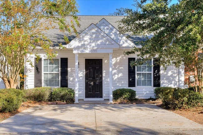 Building Photo - 1531 Abby Way