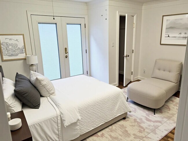 Photo - 2351 Longhorn St Unidad #B