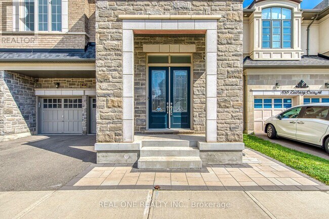 Photo - 140 Zachary Cres