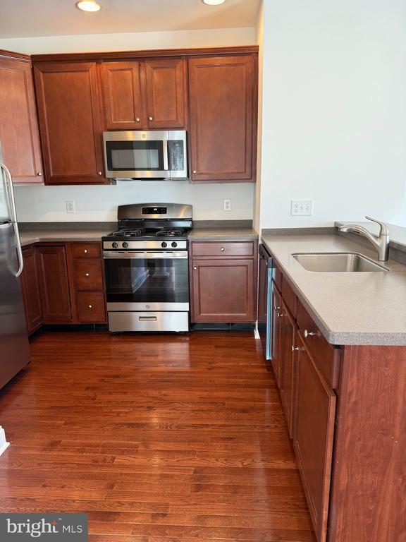 Photo - 111 Glacier Dr