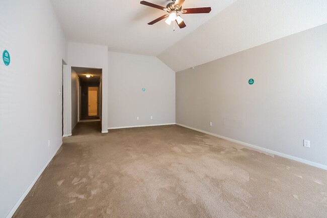 Photo - 18407 Knob Hill Lake Ln