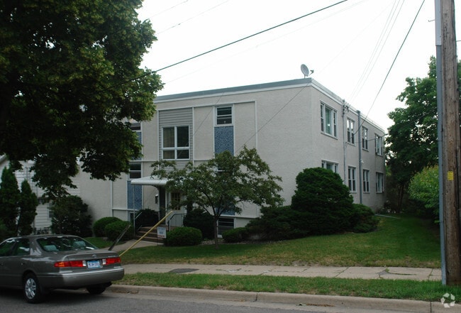 4351 Drew Ave