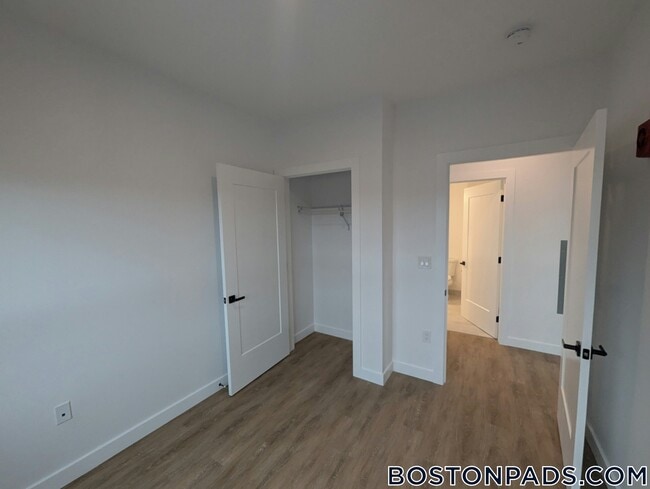 Photo - 199 Gardner St Unidad 402