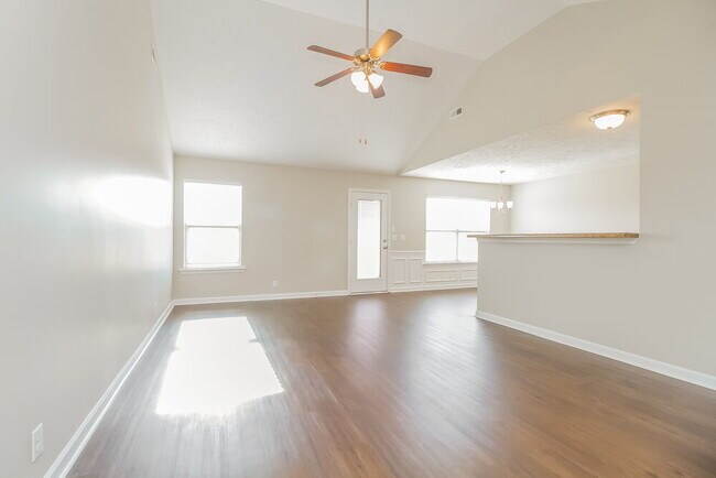 Photo - 1005 Shallow Water Way