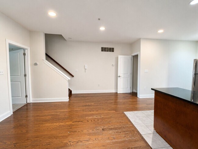 Photo - 1804 N 16th St Unit C