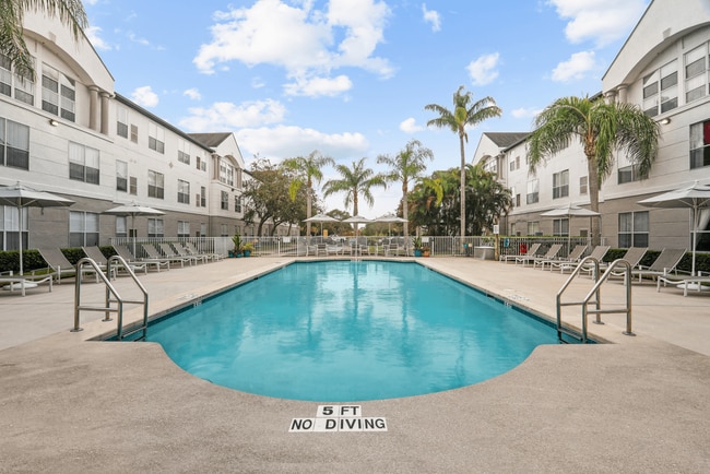 Photo - Lexington Club at Vero