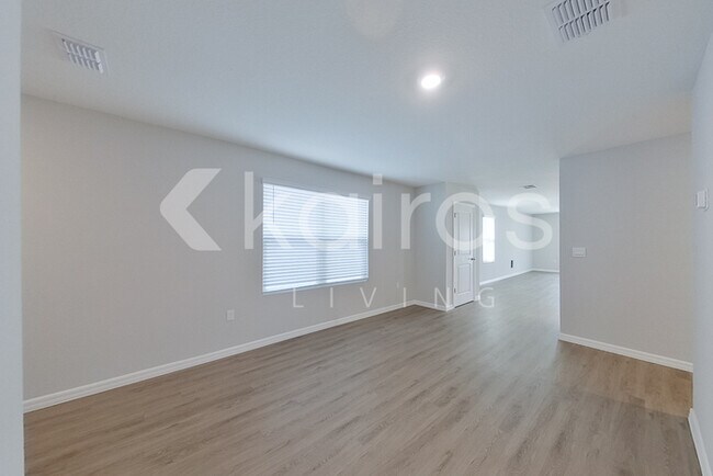 Photo - 8620 SW 43rd Ter