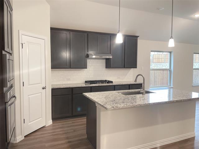 Photo - 513 Red Barn Dr