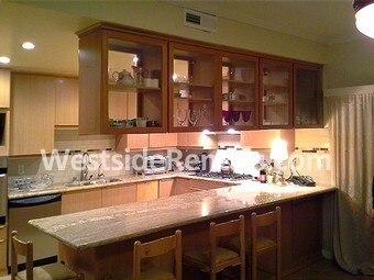 Photo - 2006 Aviation Way