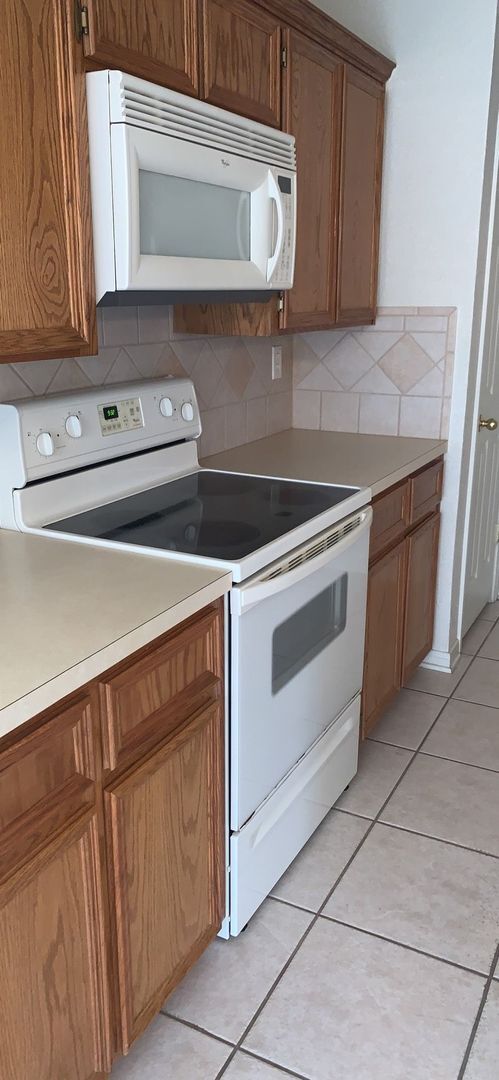 5011 Heather Ln Unit 5011 Heather Lane - B