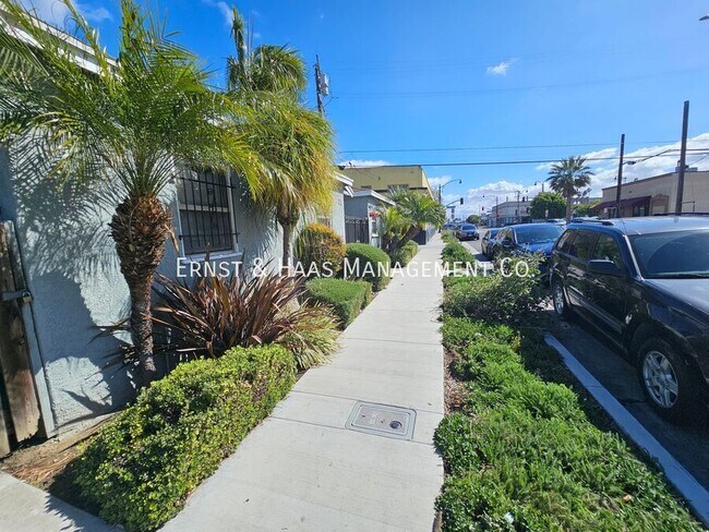 Photo - 29 W Market St