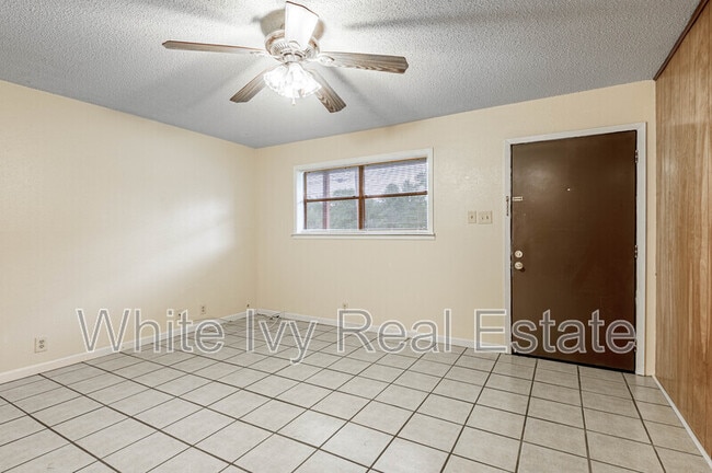 Photo - 120 McAdams Ln Unit E