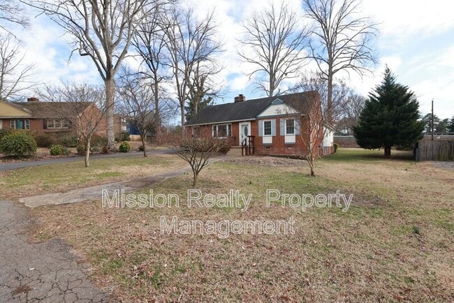Building Photo - 8707 Mapleton Rd Rental