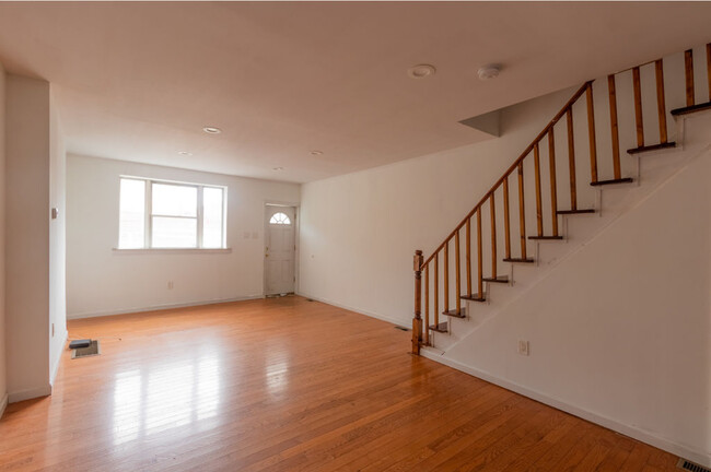 Photo - 2106 S 12th St Townhome