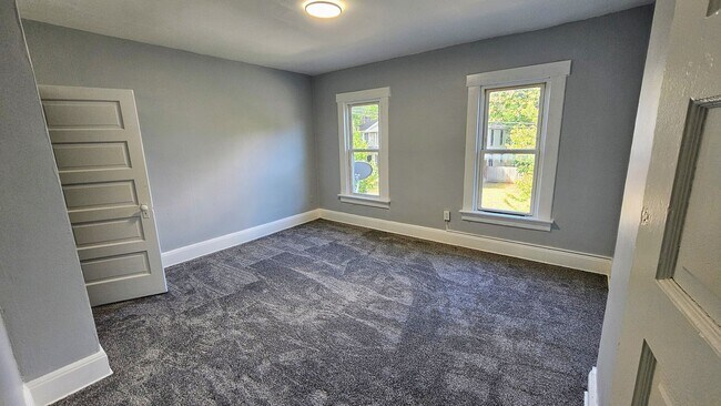 258-260 South Souder Ave.