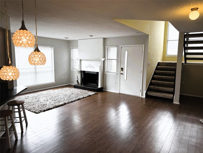 Photo - 62 Evanston St Unit 2/5