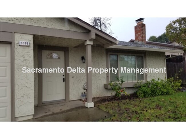 Building Photo - AVAILABLE NOW - CITRUS HEIGHTS 3 BEDROOM 2... Rental