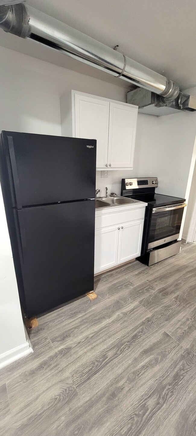Photo - 2751 Faber Ave