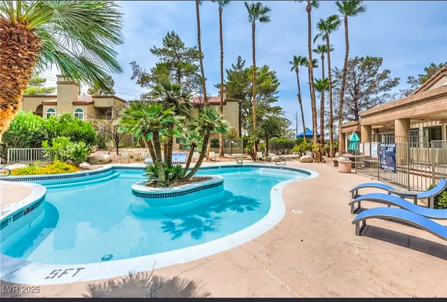 Building Photo - 3145 E Flamingo Rd Unit Laguna Palms Rental