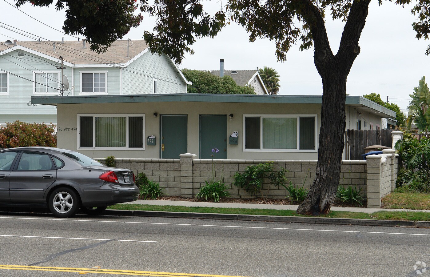 Photo - 490-494 S Seaward Ave