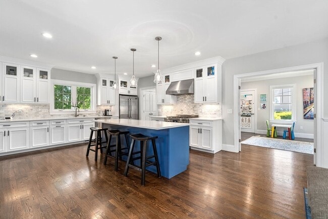 Photo - 119 Charlesbank Rd