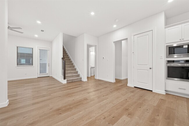 Photo - 3203 Home Ct