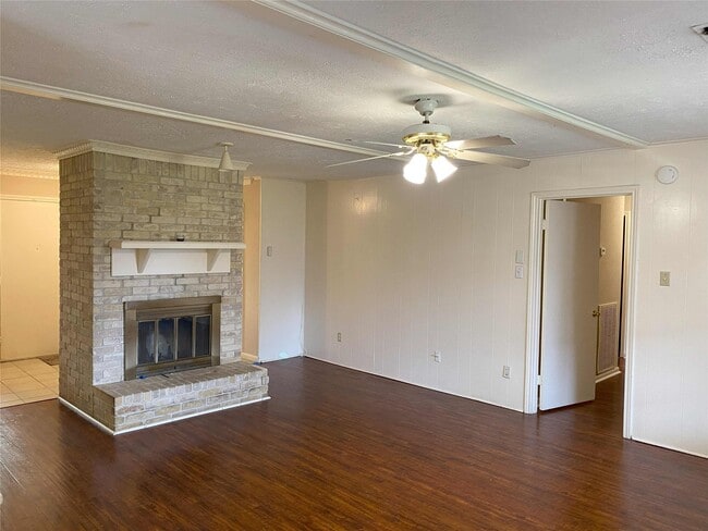 Photo - 3219 Ashmont Ln