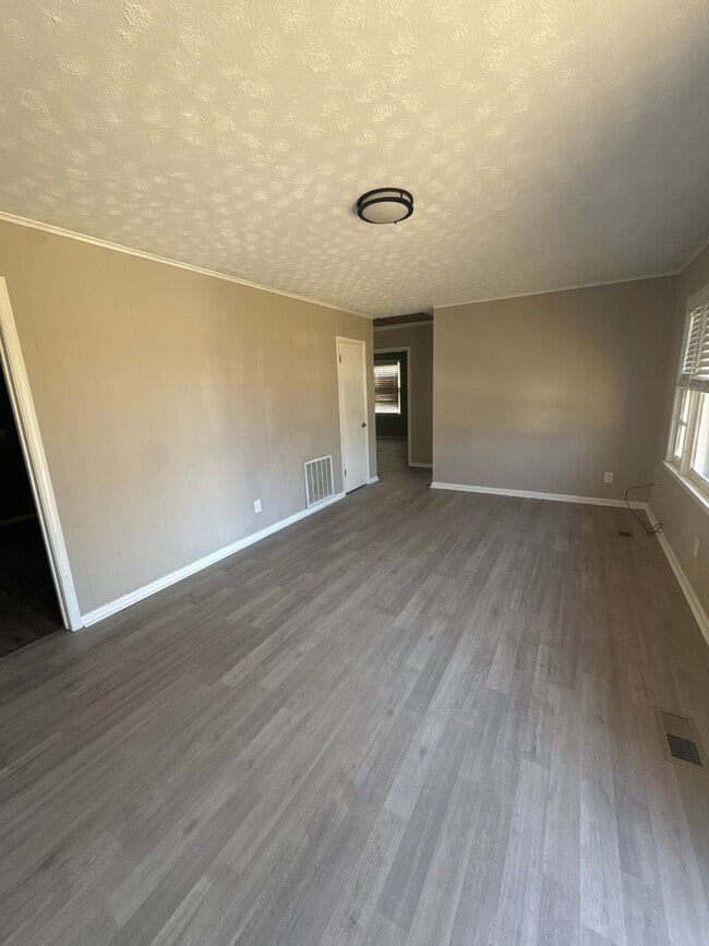 Photo - 4020 N 57th St