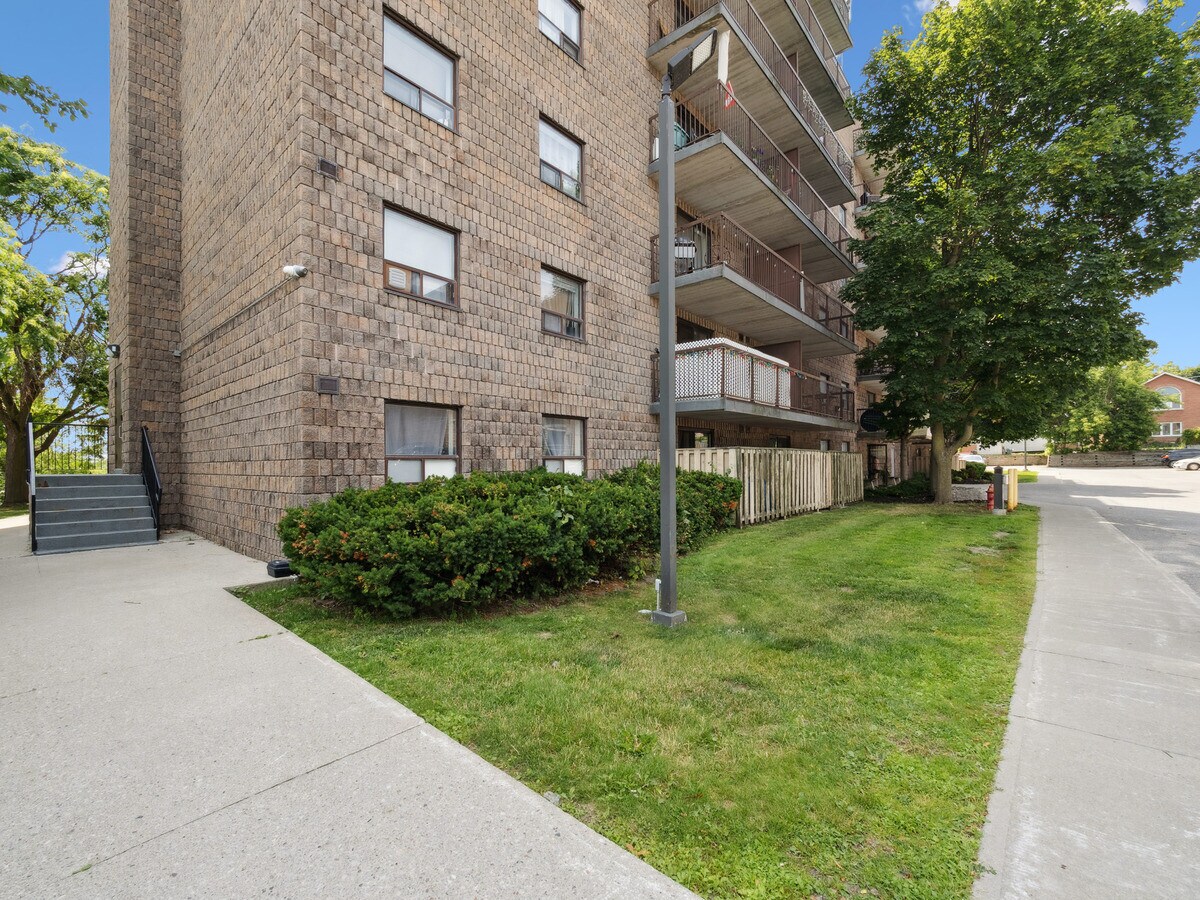 Valleyview Apartments - Valleyview Apartments