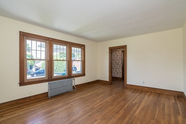 47 Pleasant St