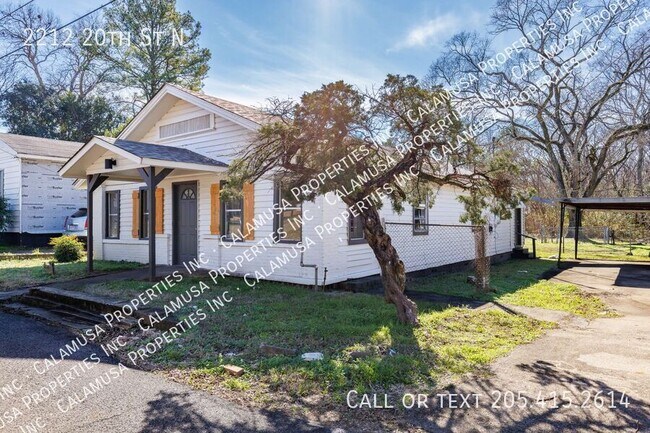 Photo - 2212 20th St N