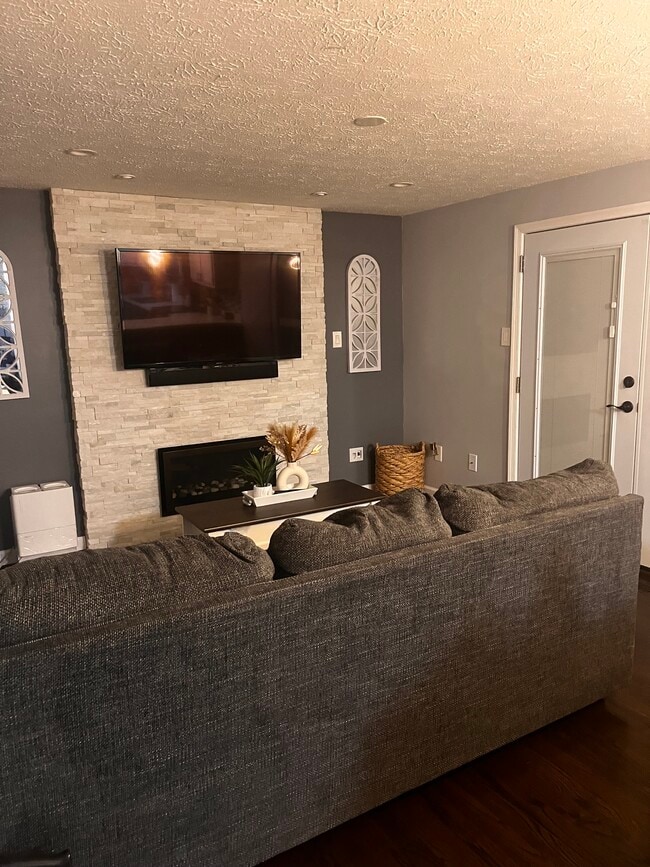 Photo - 1318 Mulberry Ct